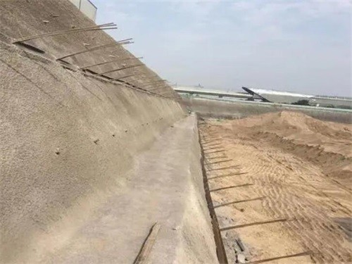 平顶山河道边坡加固